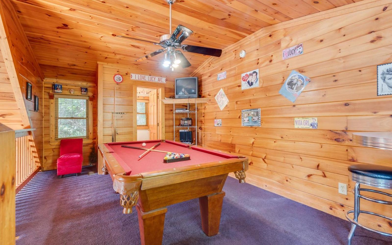 Hugs N Kisses Pool Table Hot Tub Pool Table Community Pool Close To Downtown Gatlinburg Dış mekan fotoğraf